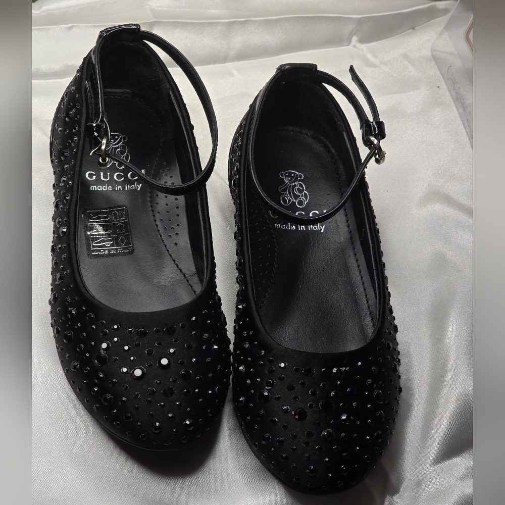 Beautiful Gucci Girls Bejeweled Flats! - Picture 1 of 10